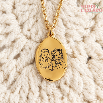 Custom Photo Necklace – Hand-Drawn & Engraved