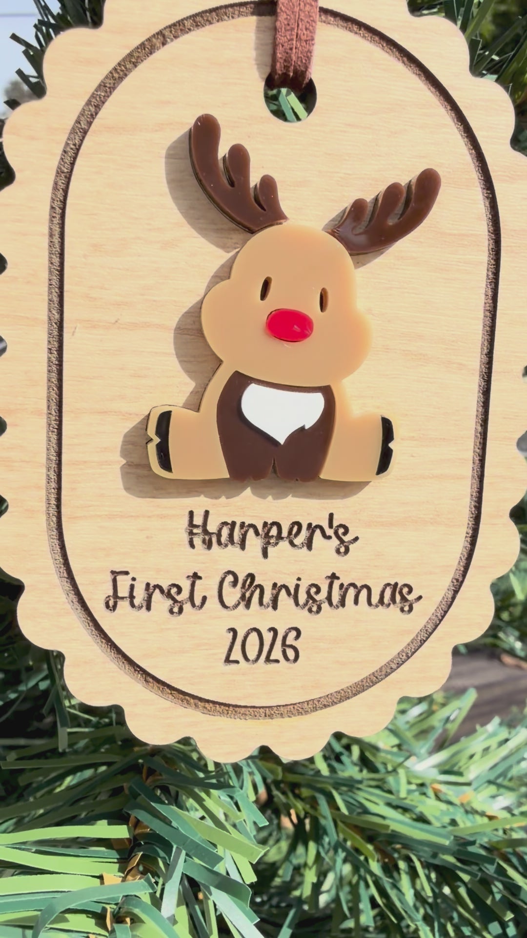 Reindeer Christmas Ornament, Custom Scalloped Oval, Family Gift, Baby's First Christmas Keepsake
